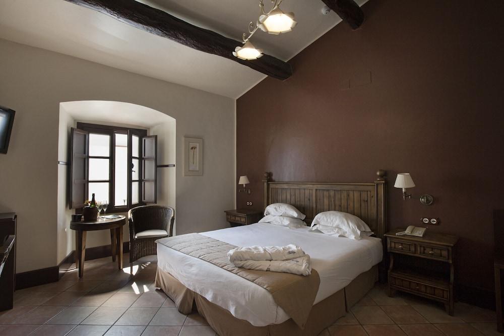 Hotel Rural Olivenza Palacio