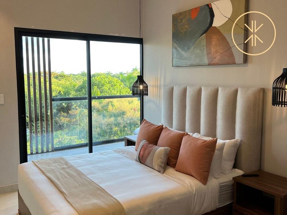 Kippal Rubi Spectacular Heaven