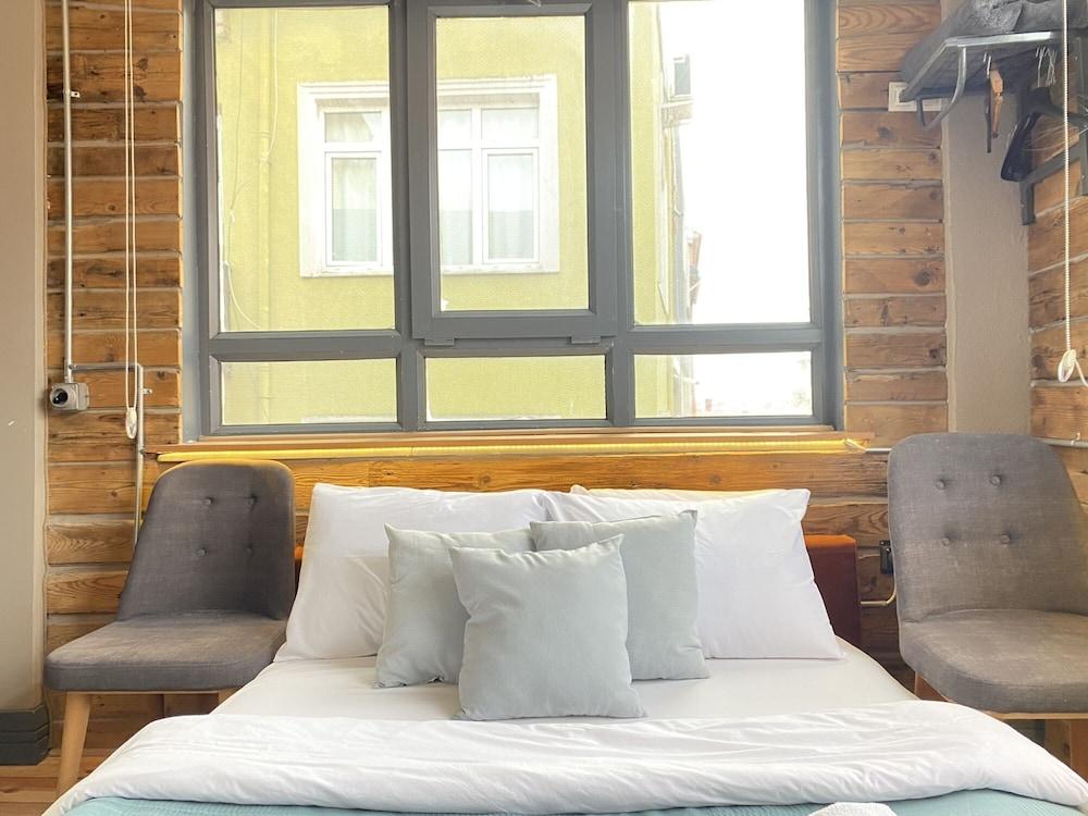 Cozy and Charming Studio Flat in Beyoglu