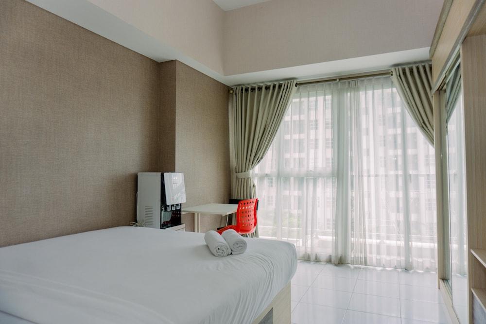 Comfy Studio At 5Th Floor Casa De Parco Apartment