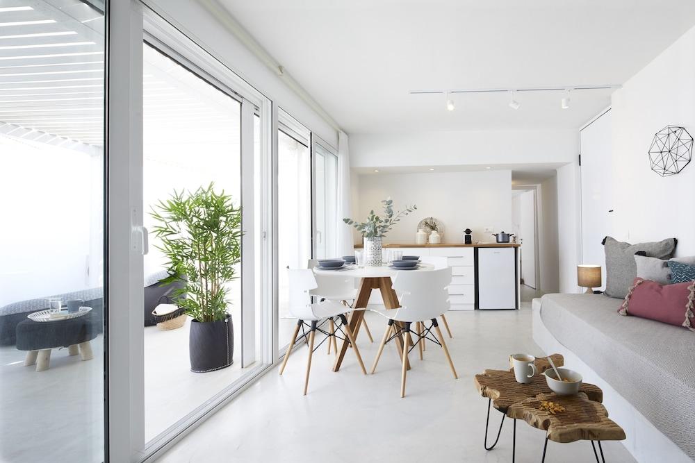 Infinite Blue Luxury Suites