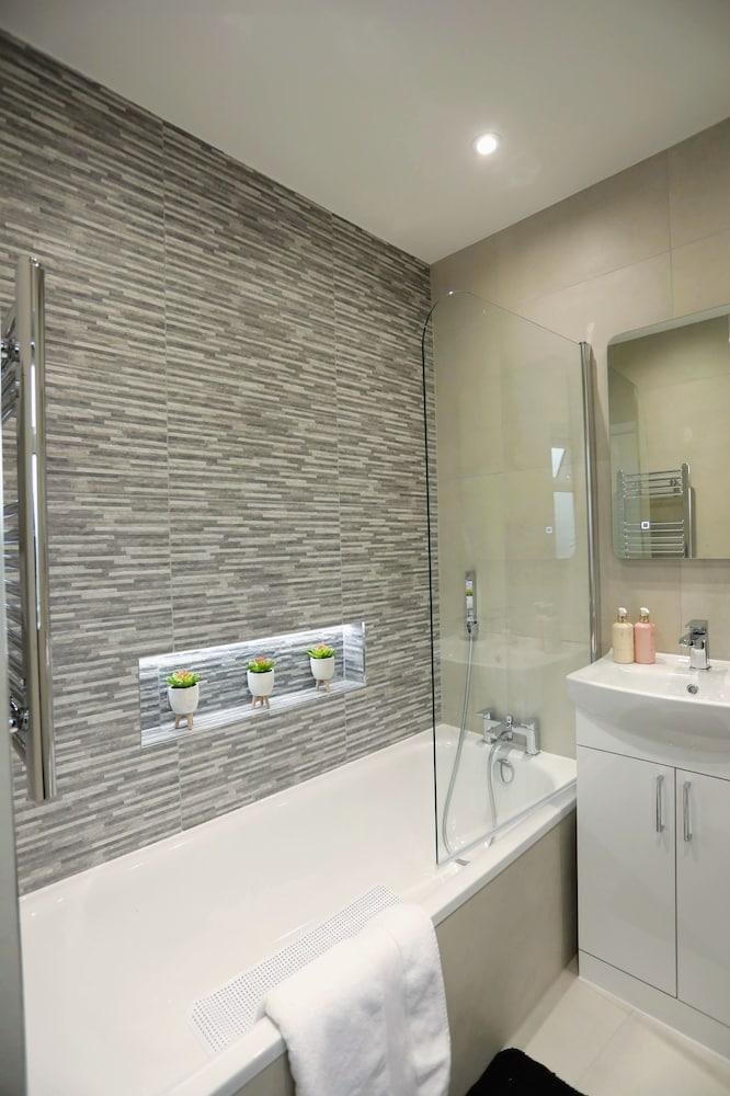 Stanhope Road Apartments