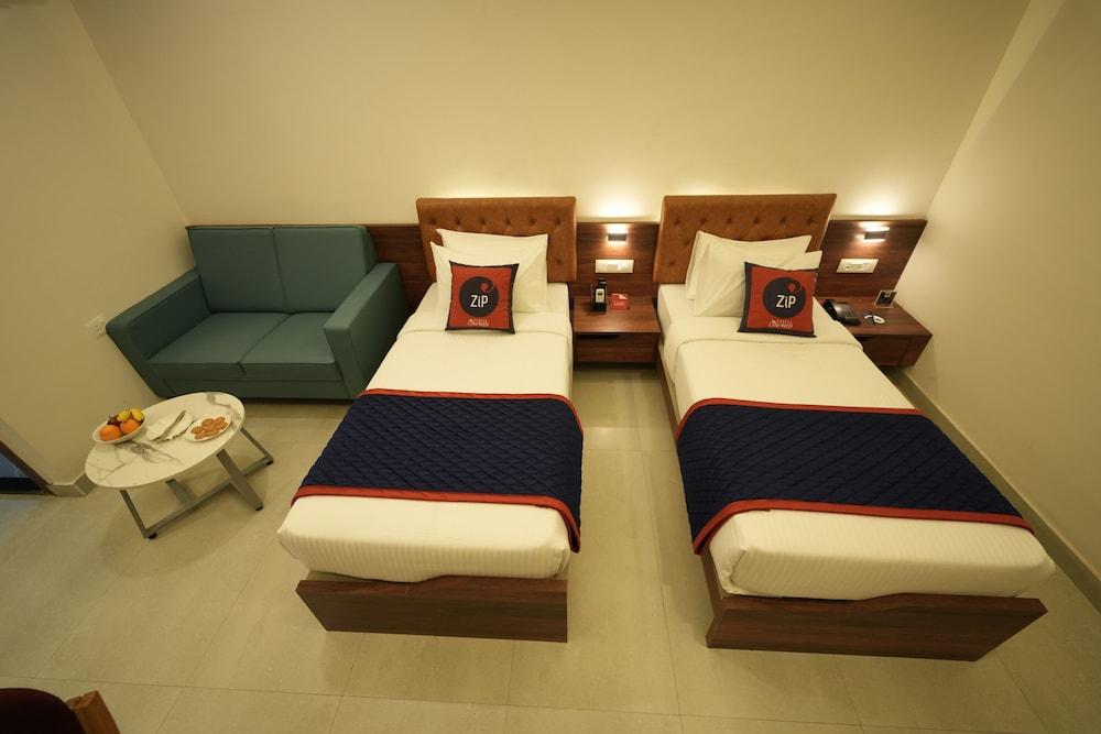 Zip By Spree Hotels Purple Orchid Whitefield