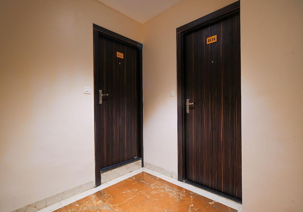 Fabhotel Imperial Regency