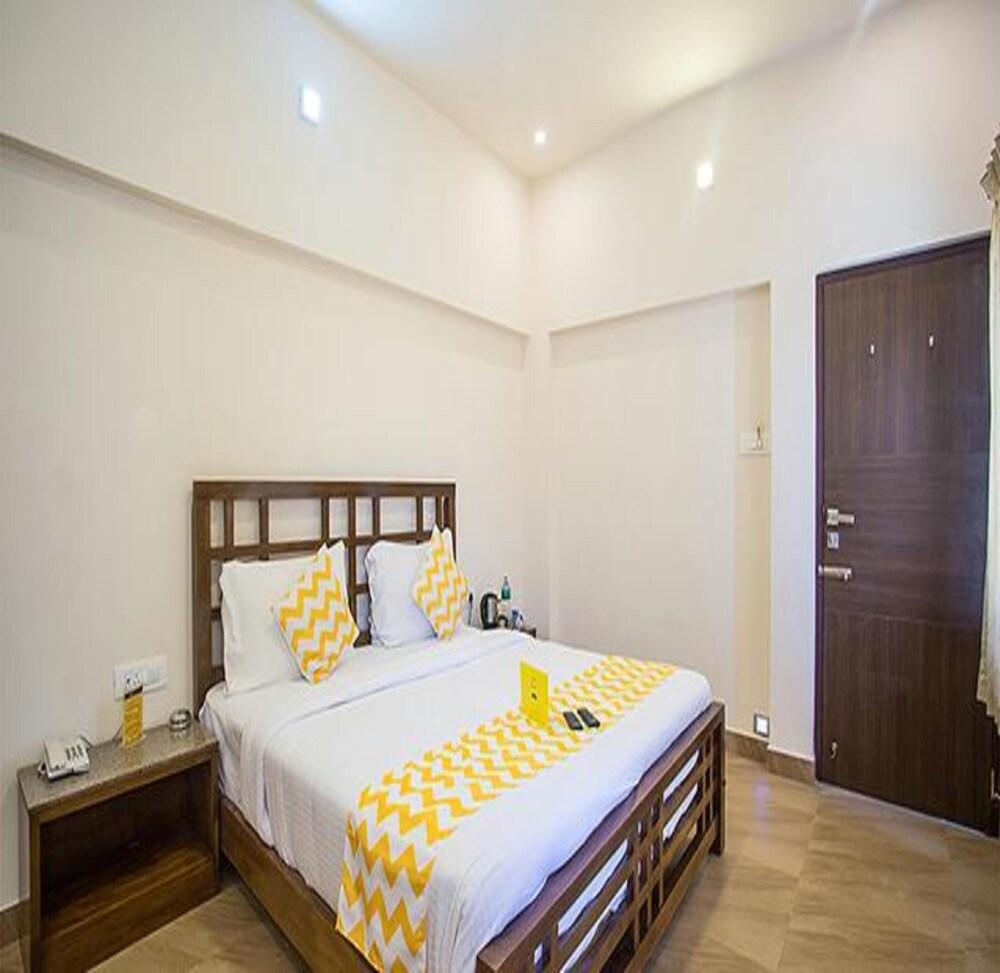 Fabexpress Srj Thaneesh Residency