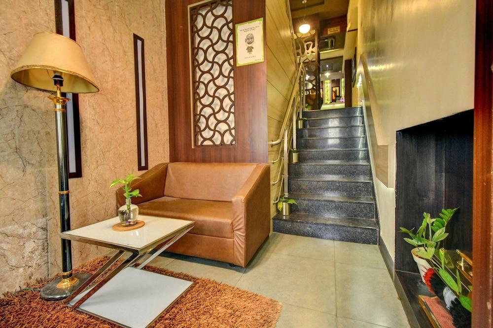 Fabhotel Nestlay Rooms Airport