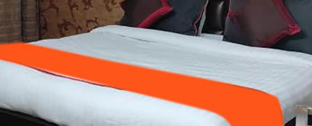 Fabhotel Plus Royal Galaxy I