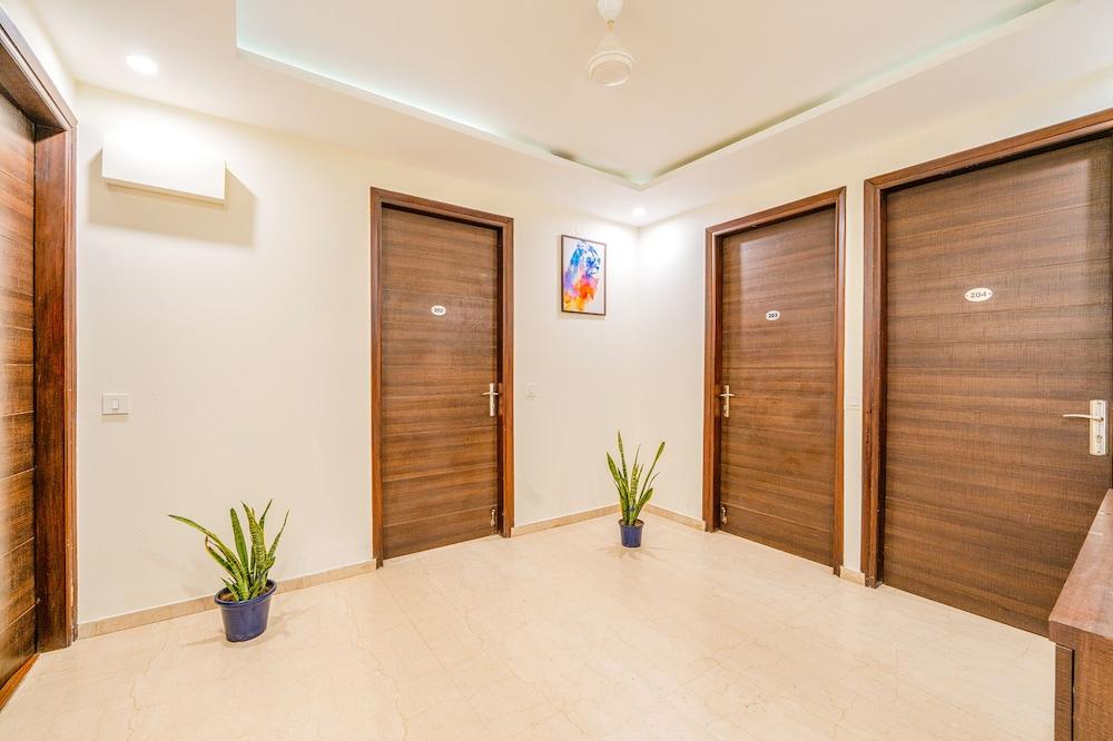 Fabhotel Oyster Villa