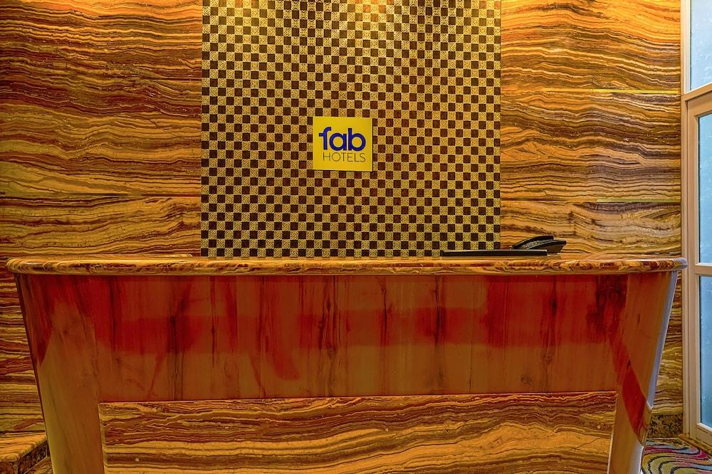 FabHotel Quest