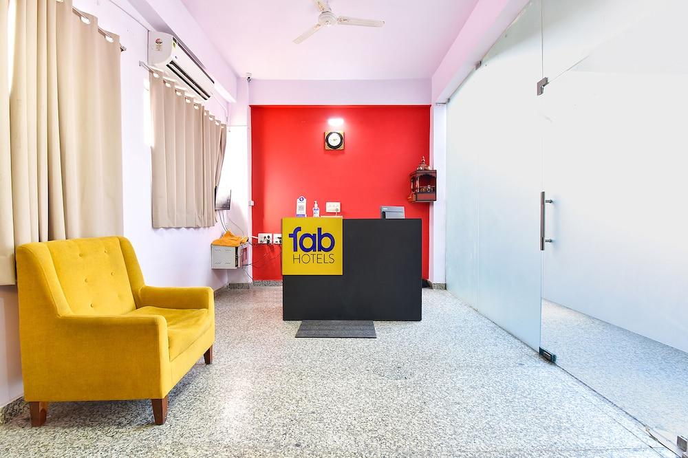 Fabhotel Rushank Palace