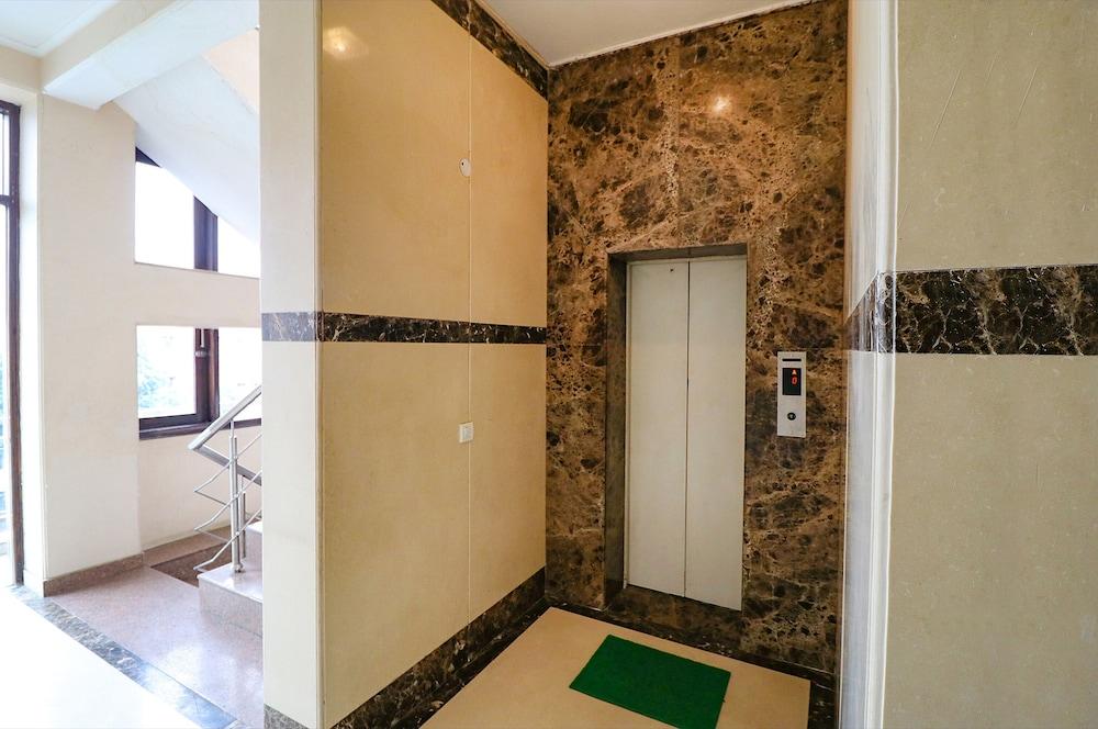 FabHotel Happy Residency