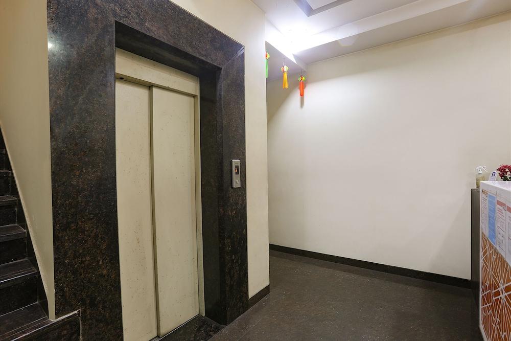 Fabhotel Shivani Residency