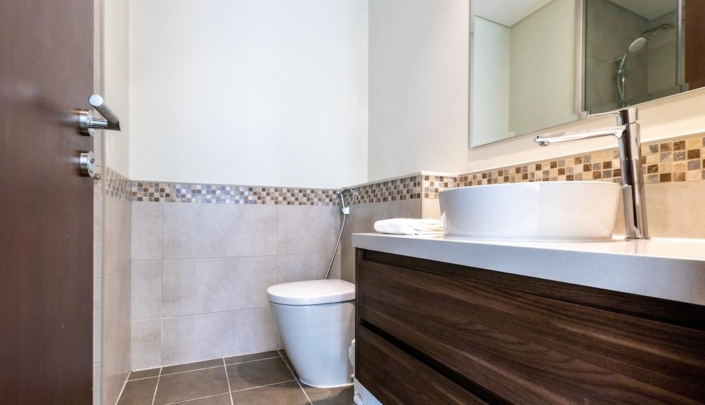 Homesgetaway - REVA Residence 2BR