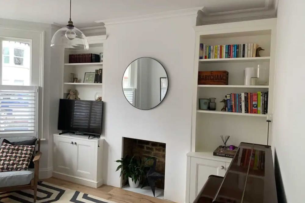 Serene 1BD Flat in Putney