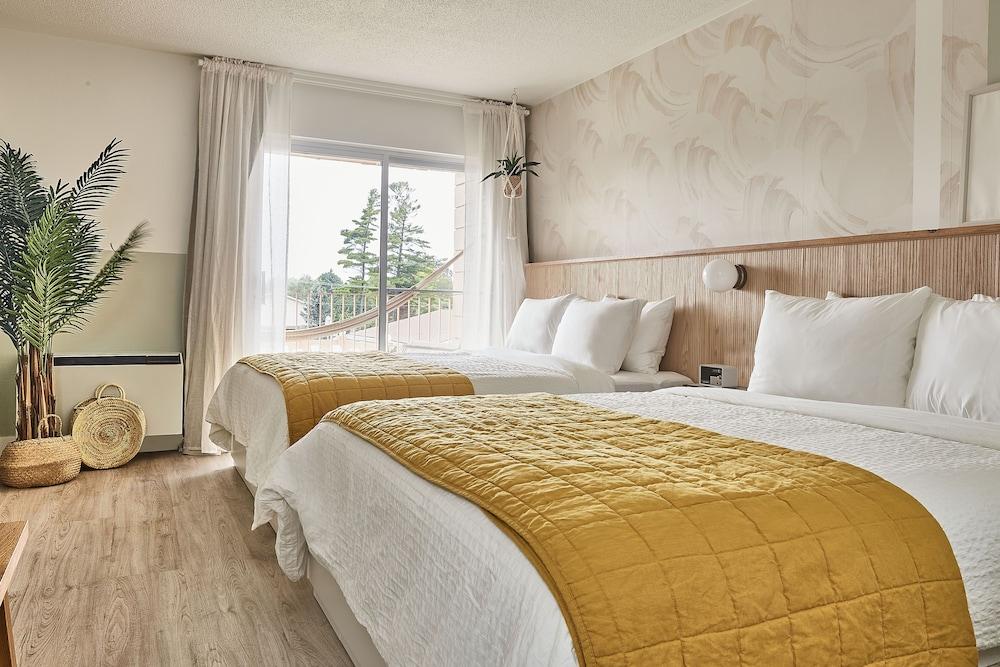 The June Motel Sauble Beach