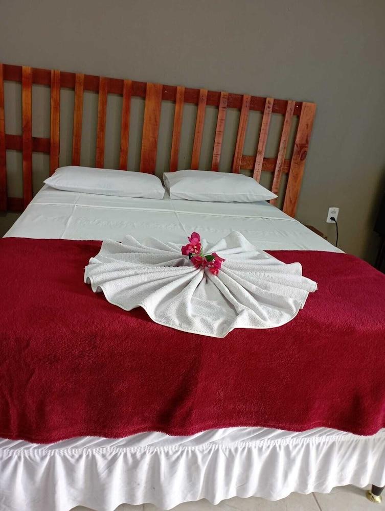 Hostel Pousada Flor de Paris