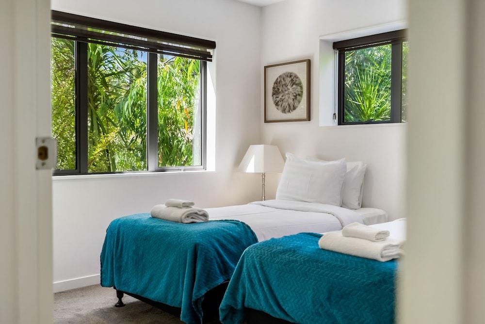 The Perfect Spacious 2BR Getaway-Netflix