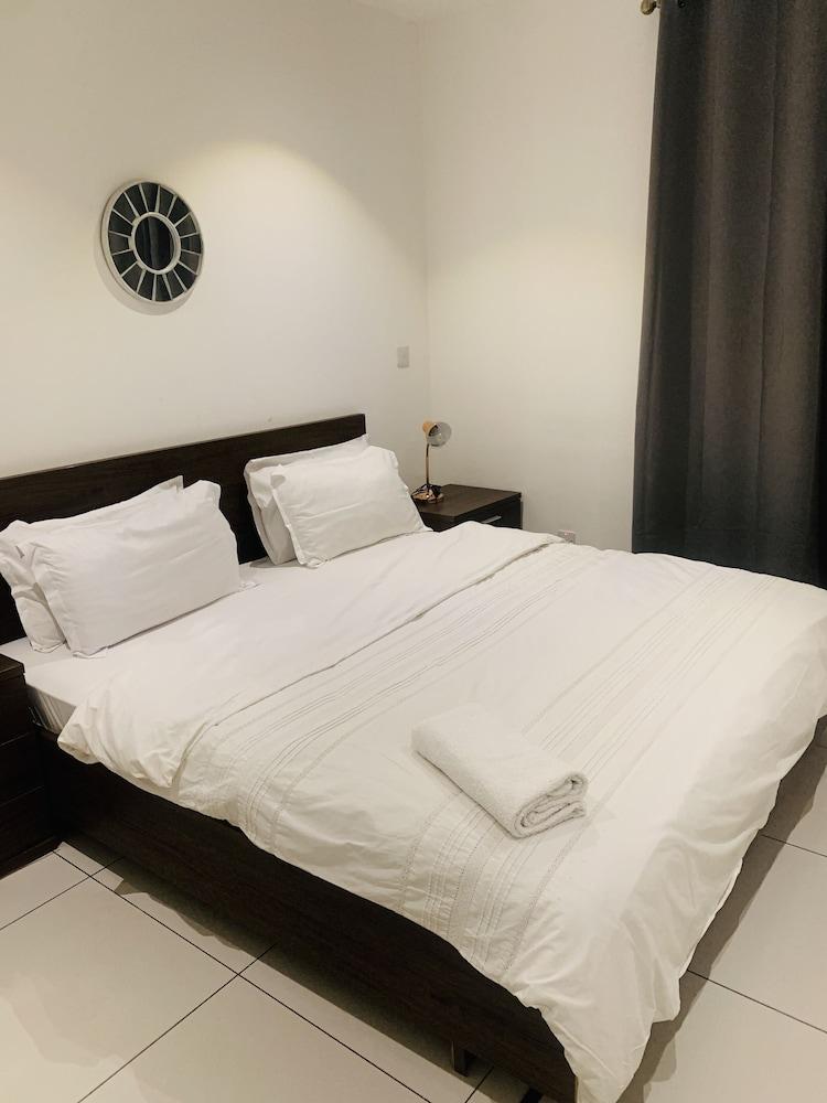 Jelly city view apartments