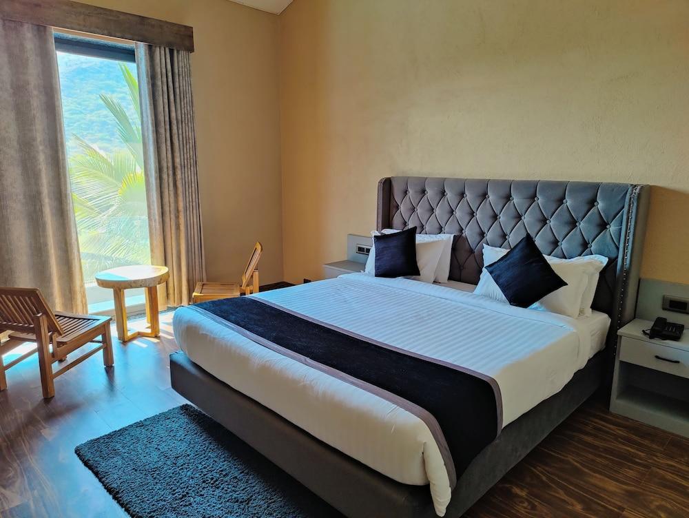 The Divine Hills Resort Udaipur