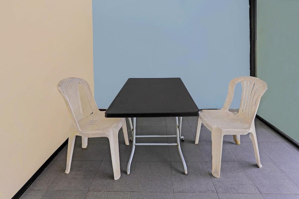 Hotel O Penginapan ReniNearMall Nagoya Hill