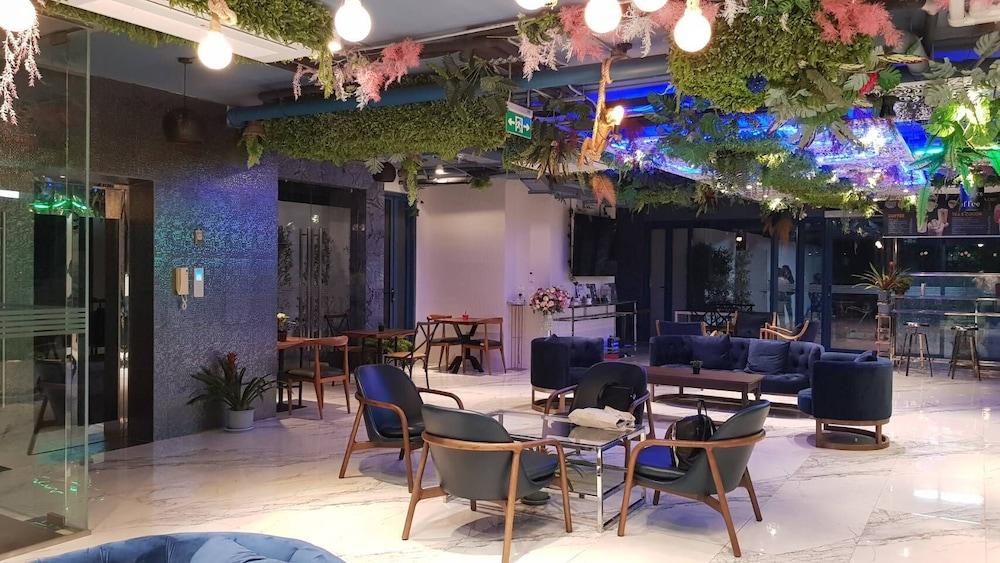 BlueTel Re'sidence Bangkok IMPACT