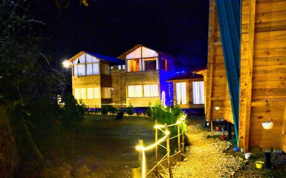 Chirpingi Birdz Resort