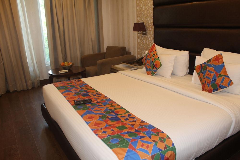 THE J K Hotel C R Park