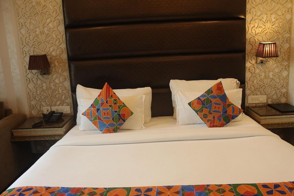 THE J K Hotel C R Park