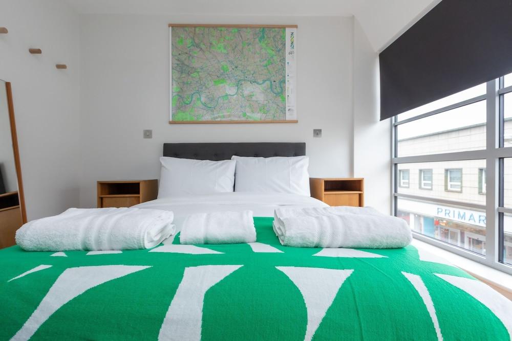 Central and Bright 1 Bedroom Flat - Peckham