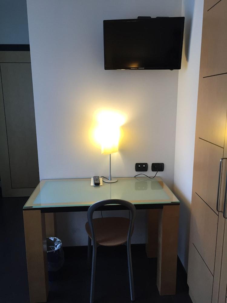 Luxury Rooms Padova Station