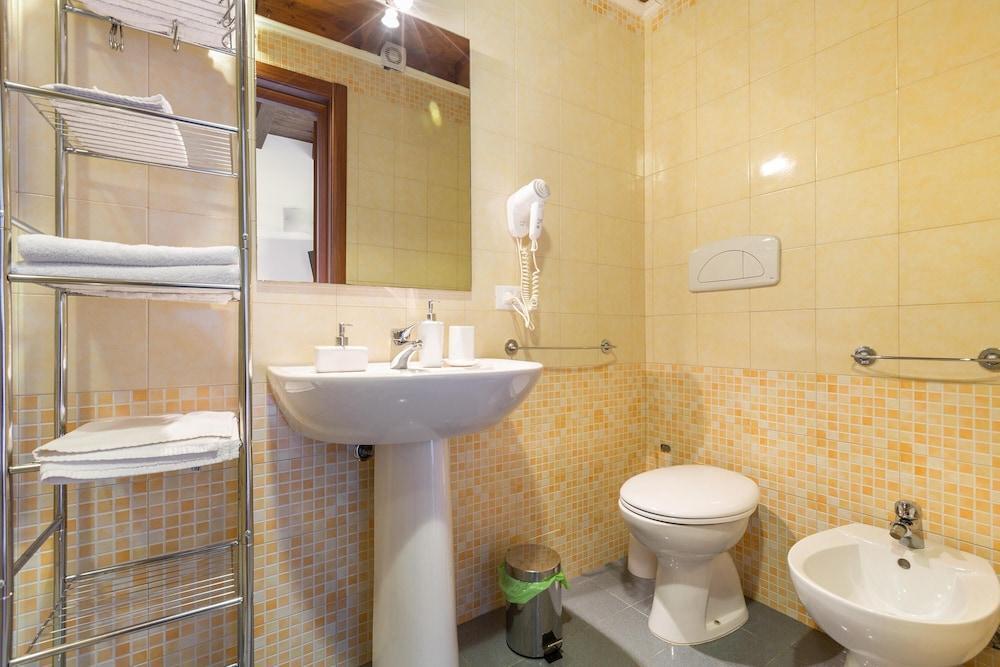 3205 Tenuta Cavalieri - Camera Matrimoniale