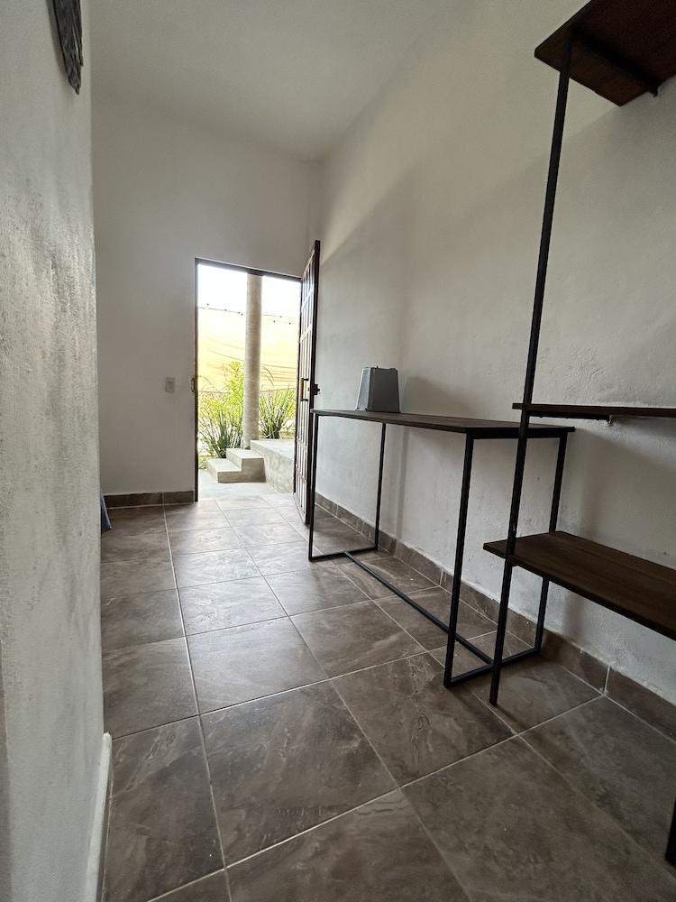 Casa Nayechee Hospedaje & Dive Center