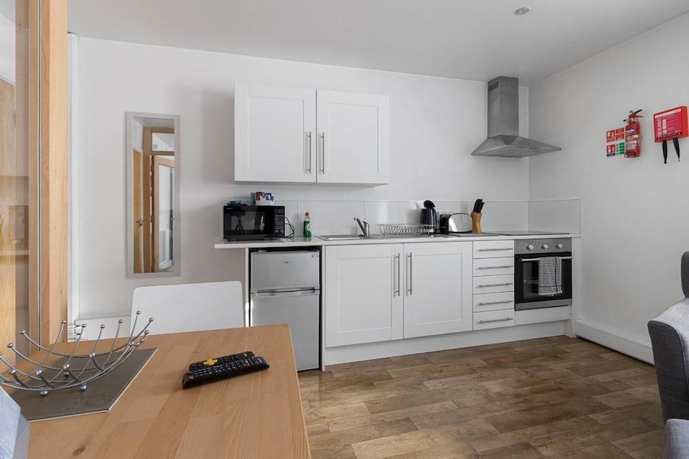 Exeter City Centre Apartments Baxter Apartment