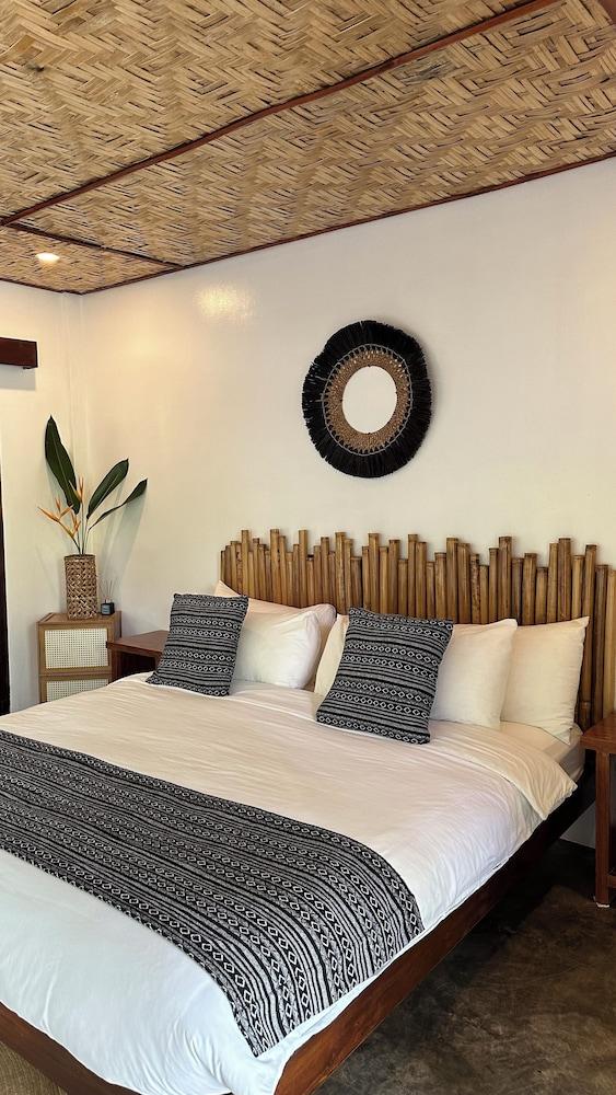 Yumi Villas Port Barton