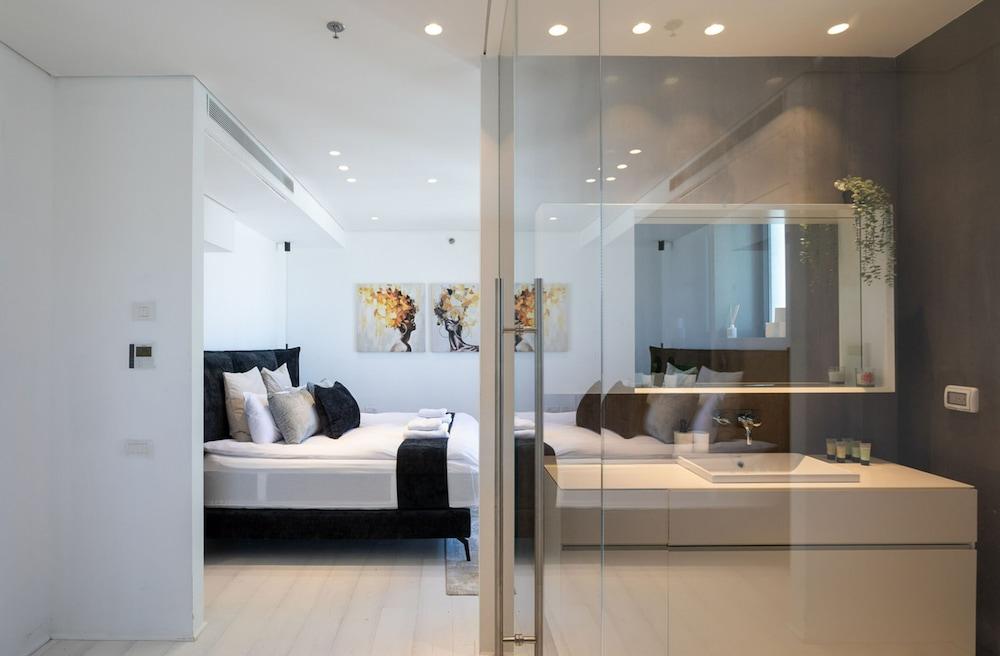 YalaRent sea breeze penthouse