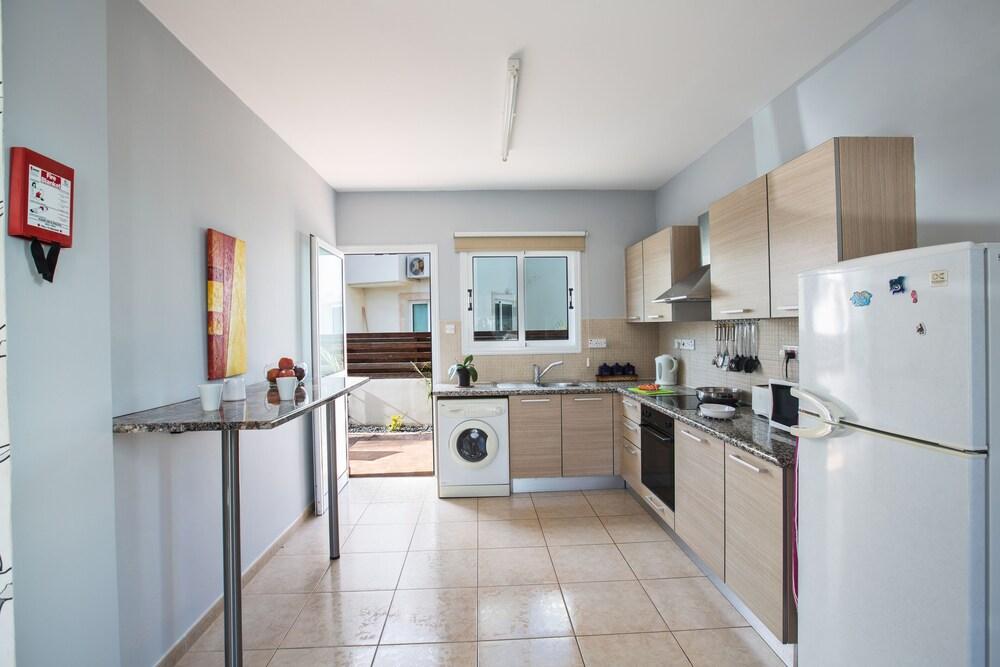 Protaras Holiday Villa Ov14