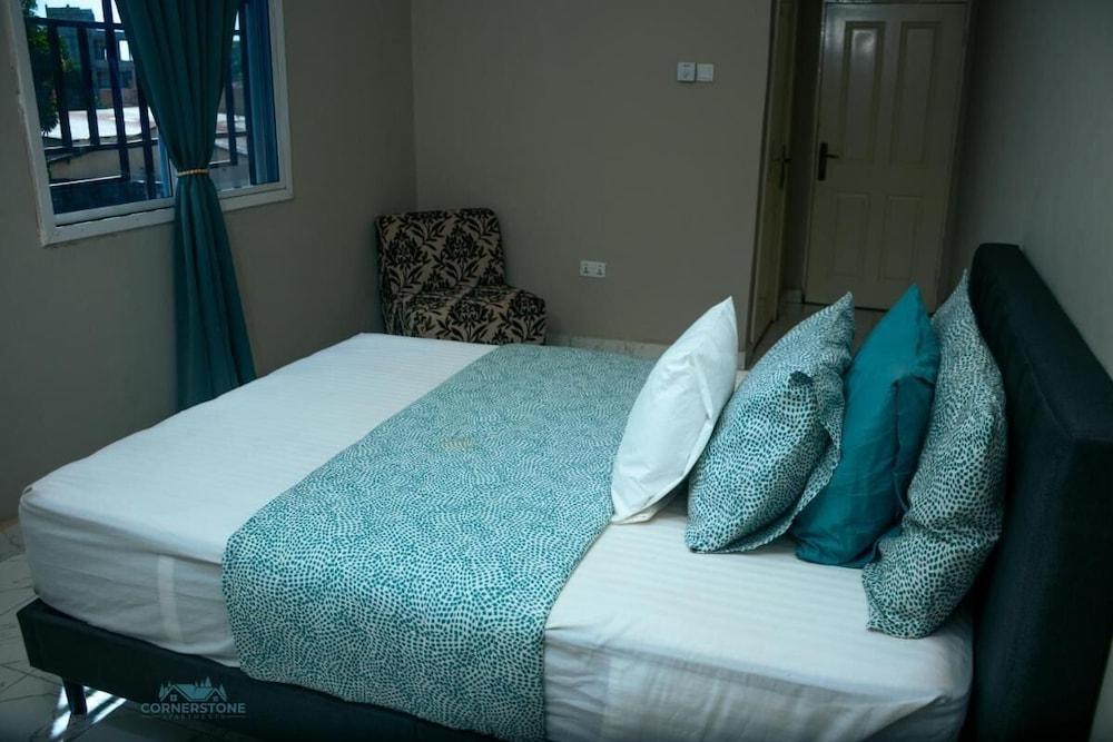 Cornerstone Apartments