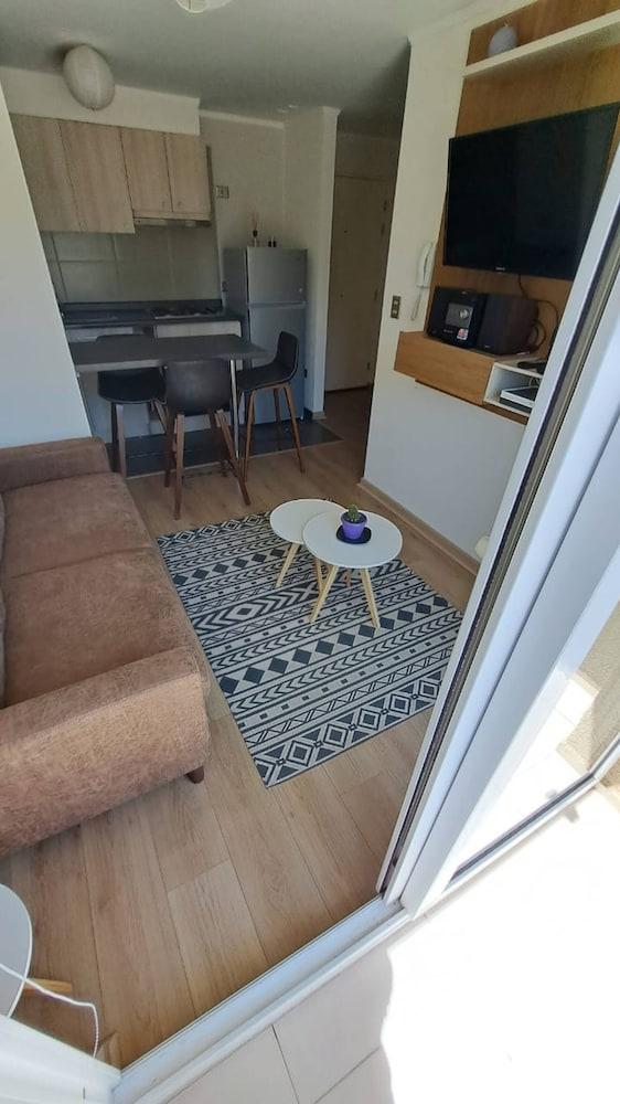 Apartment With Pool Access