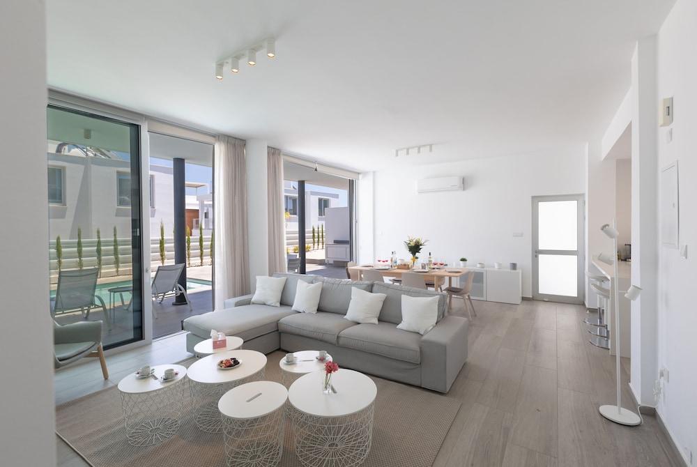 Protaras Olivine Villa Ol9