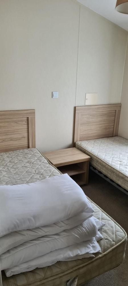 Inviting 3-bed Lodge