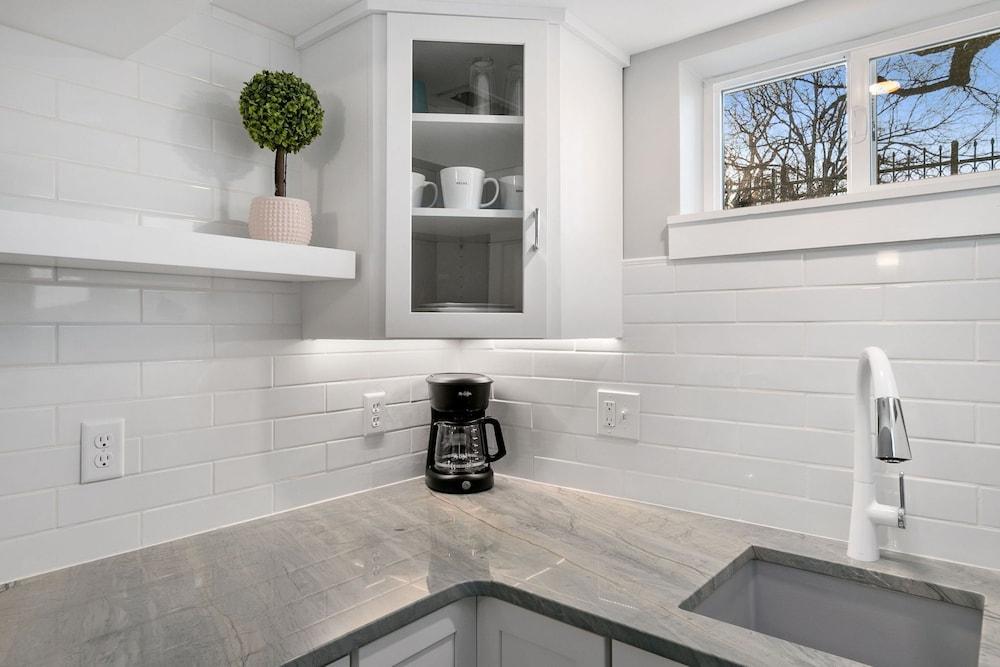 Old Town FOCO Luxury Suite