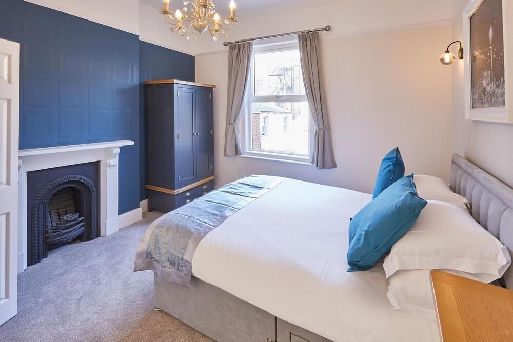 Host Stay Sunnyvale House