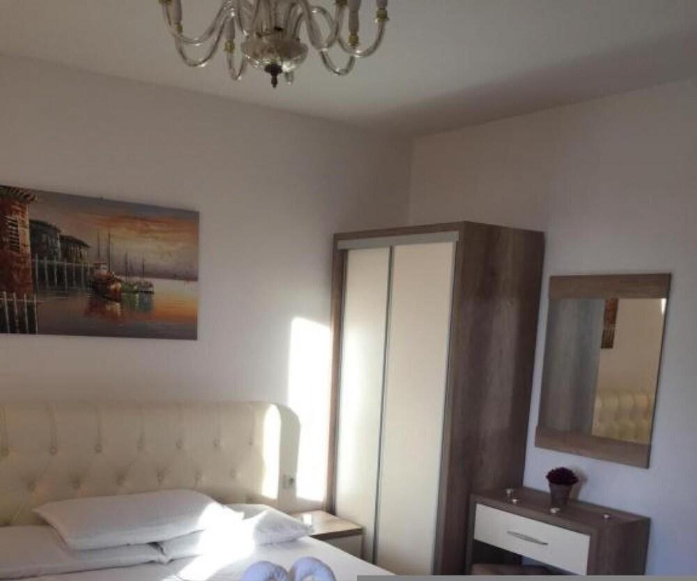 Sea View Cozy Private Studio Flat in Uljinc