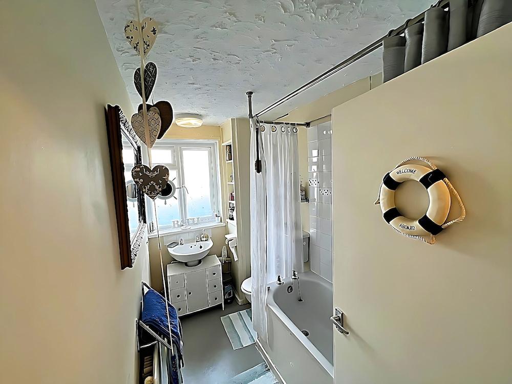 Stunning 2-bed Apartment in Bristol