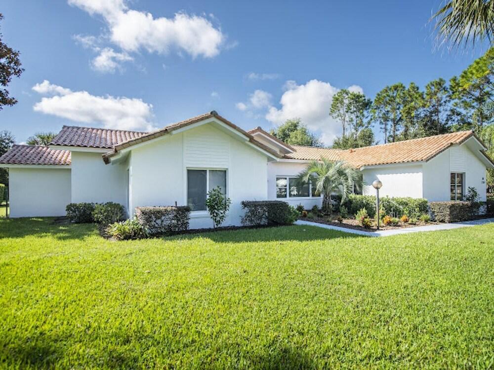 Swiss 66 - Lake Denise