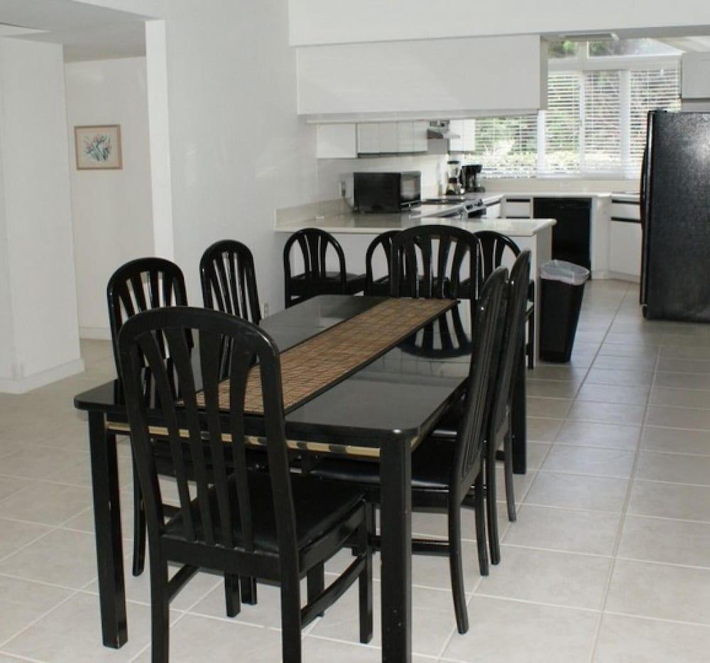 Swiss 15 - Lake Stephanie