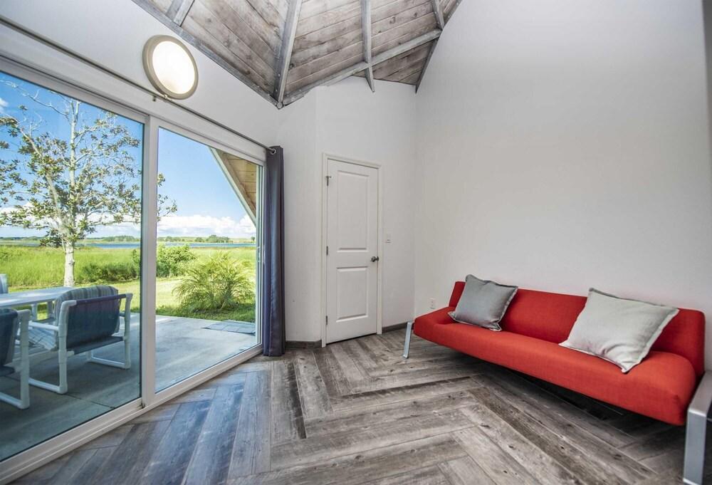 Studio 01 - Lake Sumner