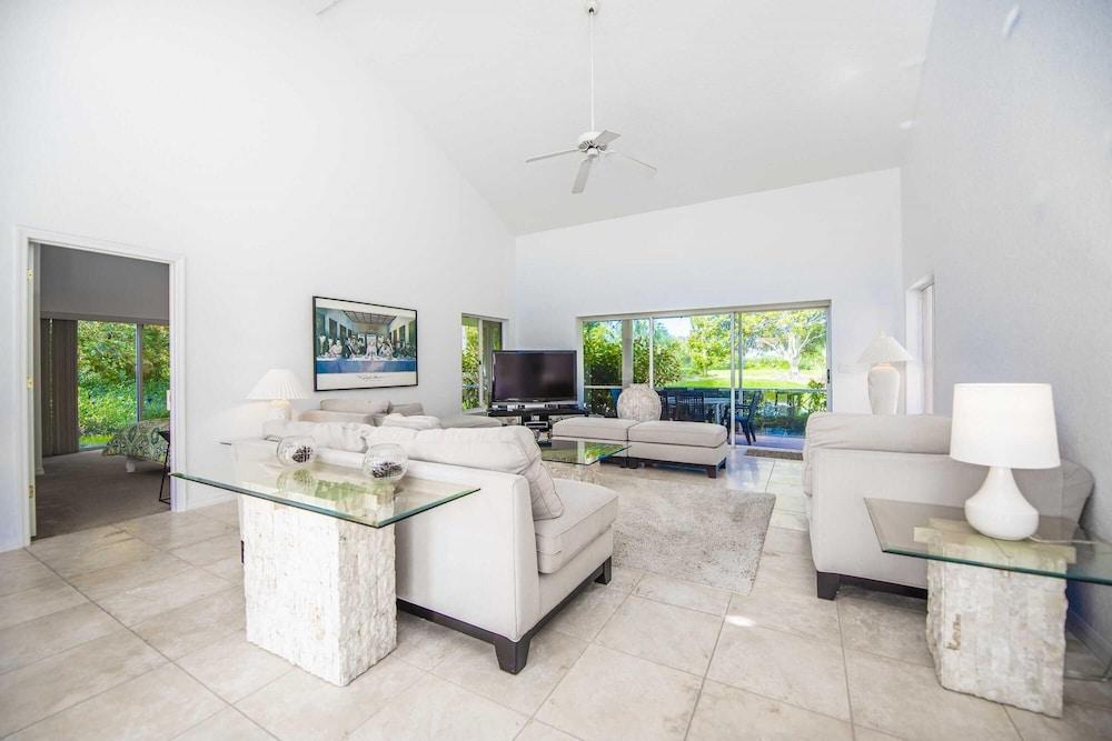 Swiss 29 - Golf Course