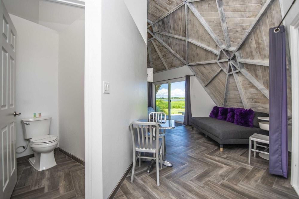 Studio 02 - Lake Sumner