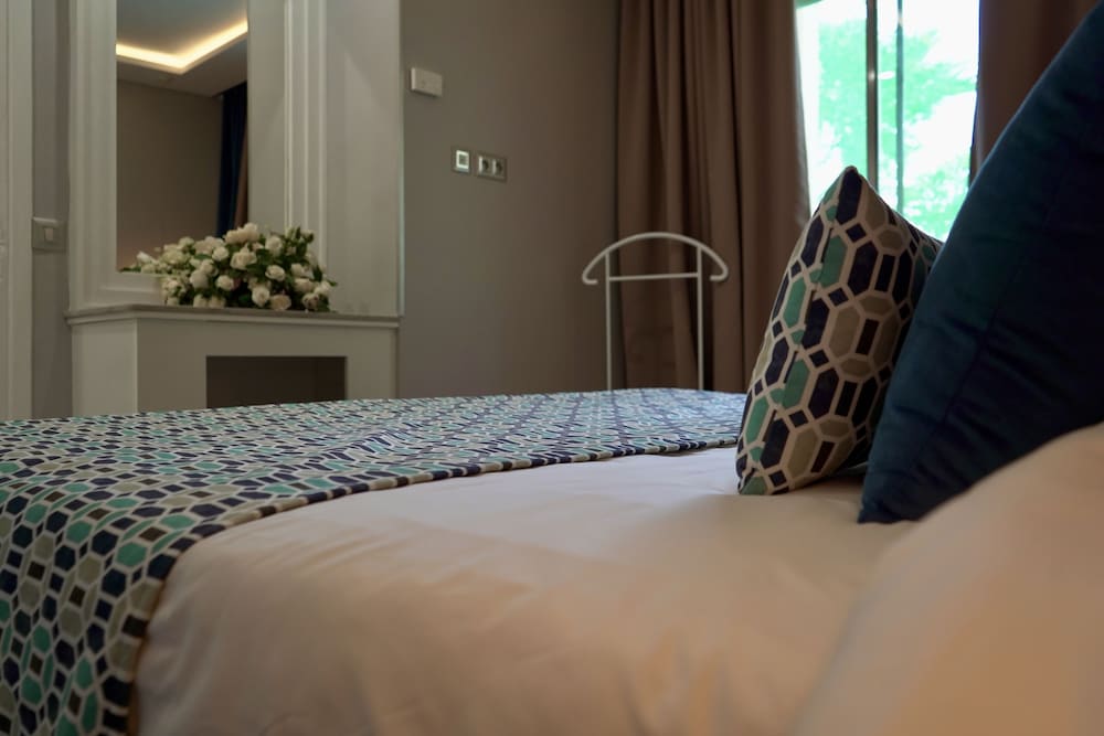 Suites hotel les charmilles & spa